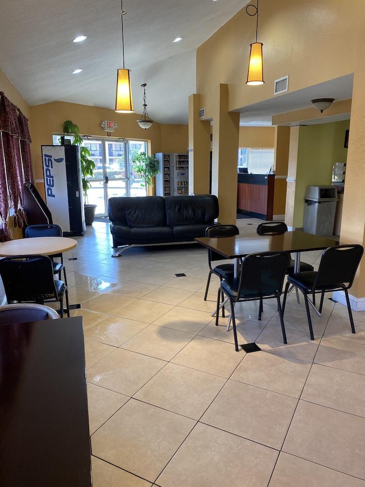 Jax Inn Jacksonville Downtown エクステリア 写真